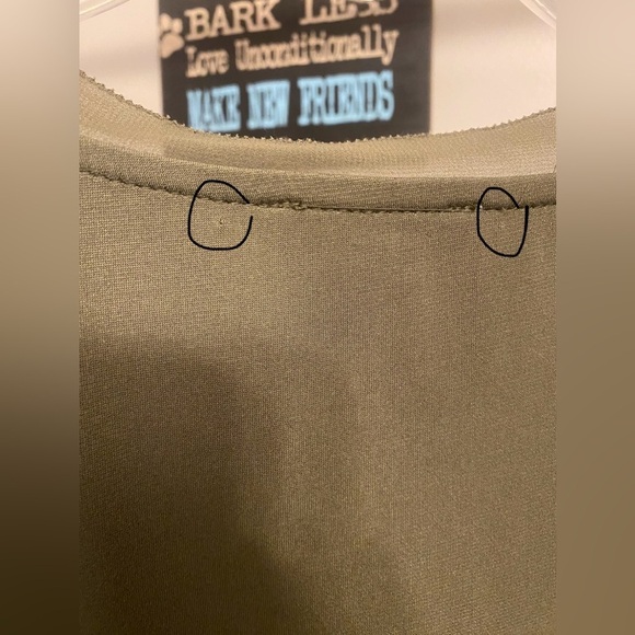 Calvin Klein green v neck blouse with puff sleeves NWOT - Picture 7 of 11